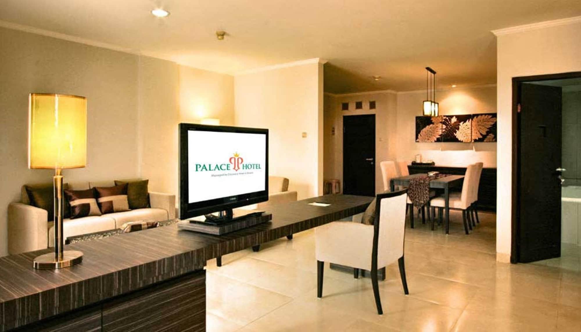 Palace Hotel Puncak Bagian luar foto